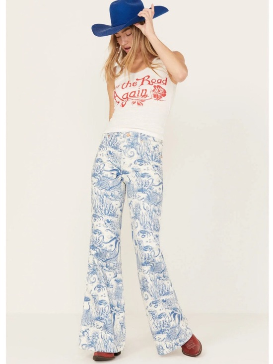 Wrangler Denim - Wrangler Wanderer Printed Flare Jeans